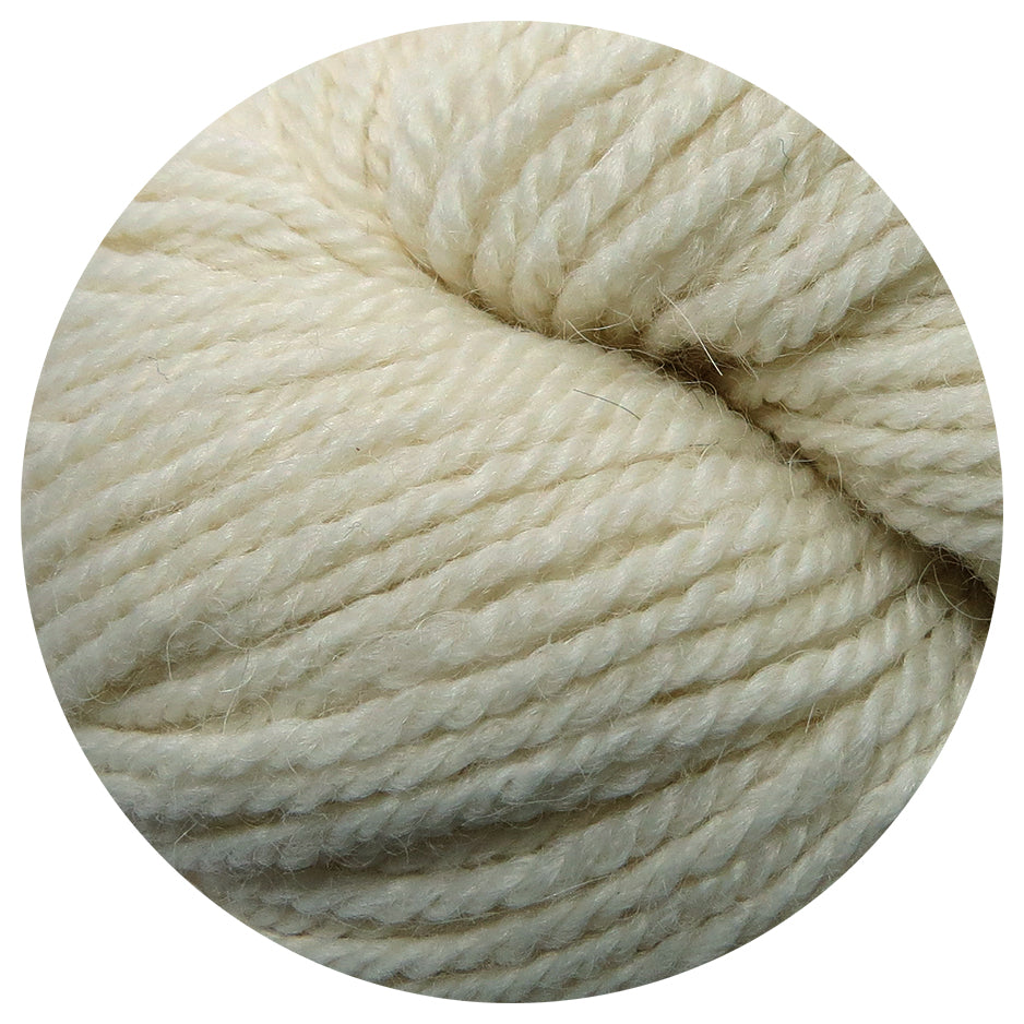 raw white pea weepaca / light fingering