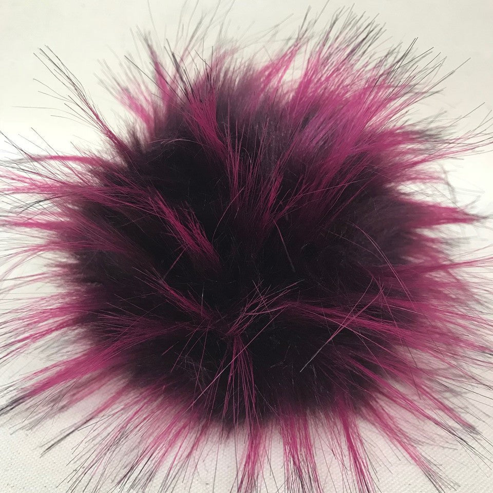 cranberry faux pompom (13-15 cm)