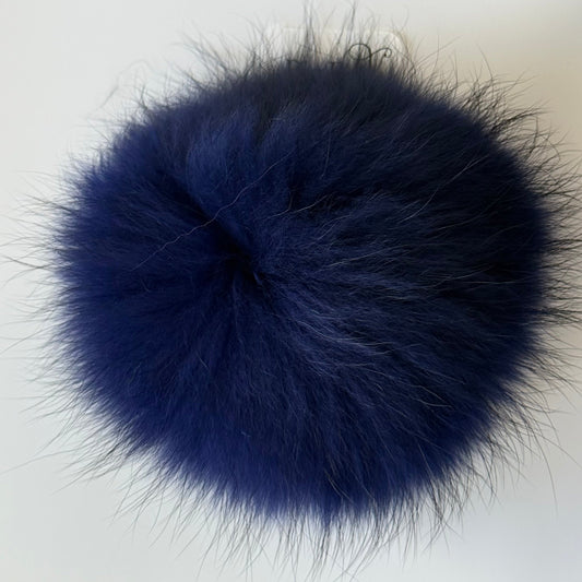 blue XL Pom