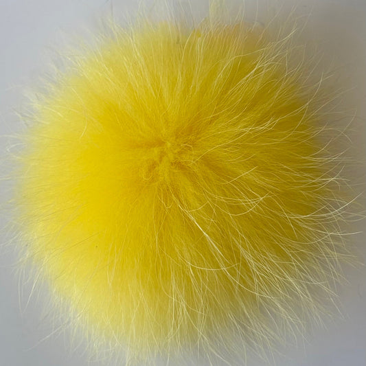 light yellow XL Pom