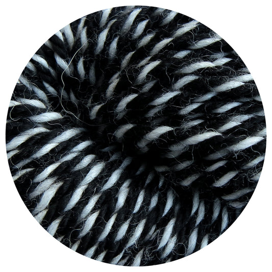 skunky weepaca / worsted