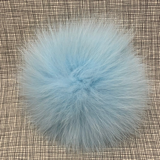icy blue XL Pom - carded