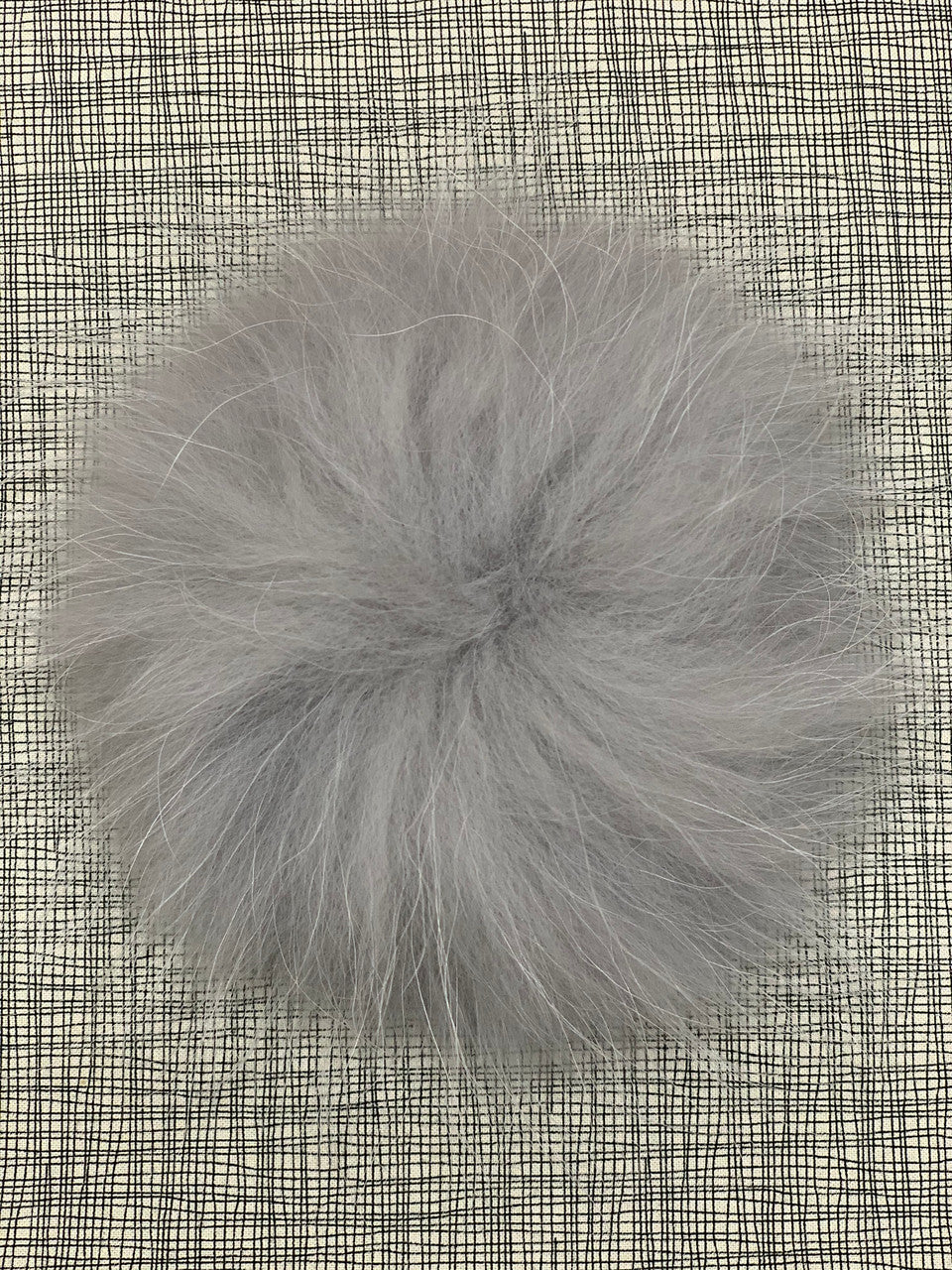 light grey XL Pom