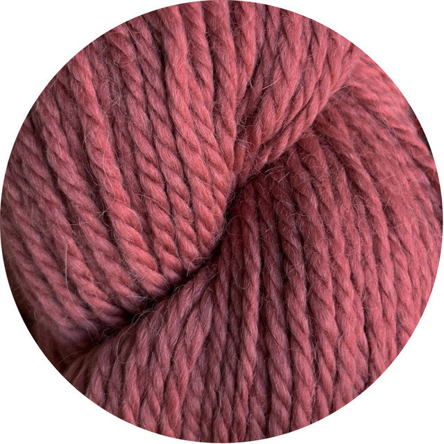 rosebud weepaca / worsted