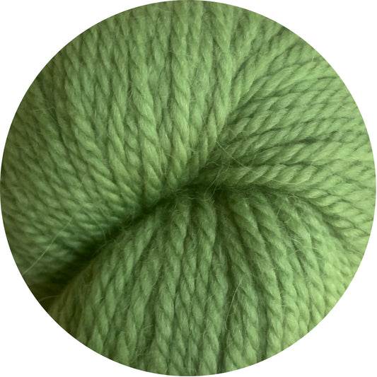tree frog weepaca / worsted